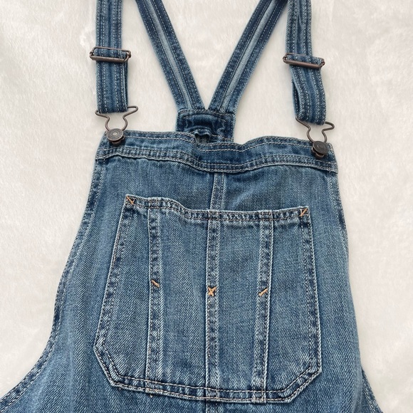 Abercrombie & Fitch 💙 Denim Shorts Overalls 💙 - Picture 4 of 9